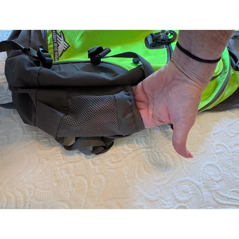 High Sierra‎ Loop Backpack, Green & Gray for Work, School, Travel.